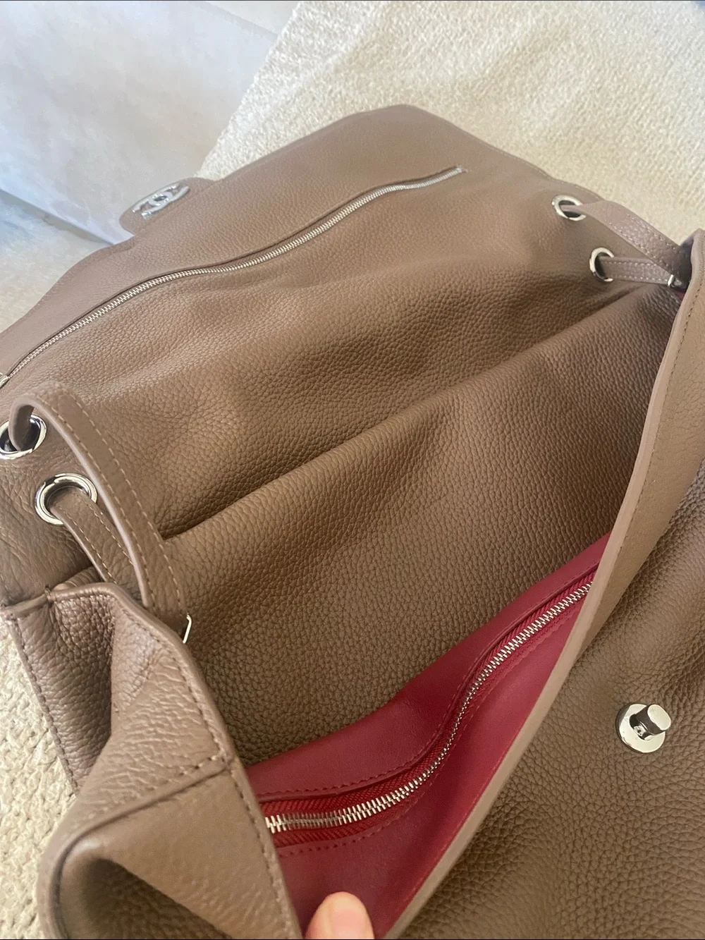 Beautiful taupe purse 👜 - Picture 4 of 7